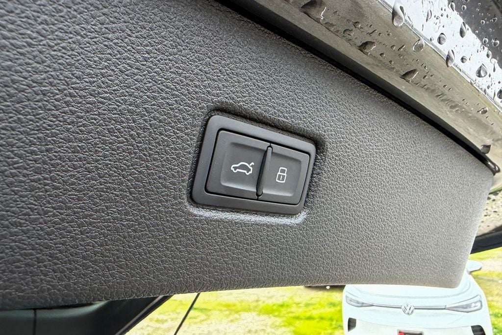 2025 Audi Q7 45 Premium Plus quattro