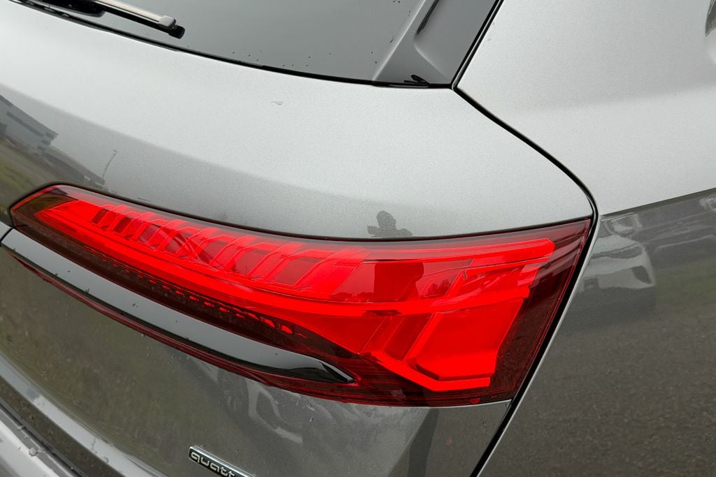 2025 Audi Q7 45 Premium Plus quattro