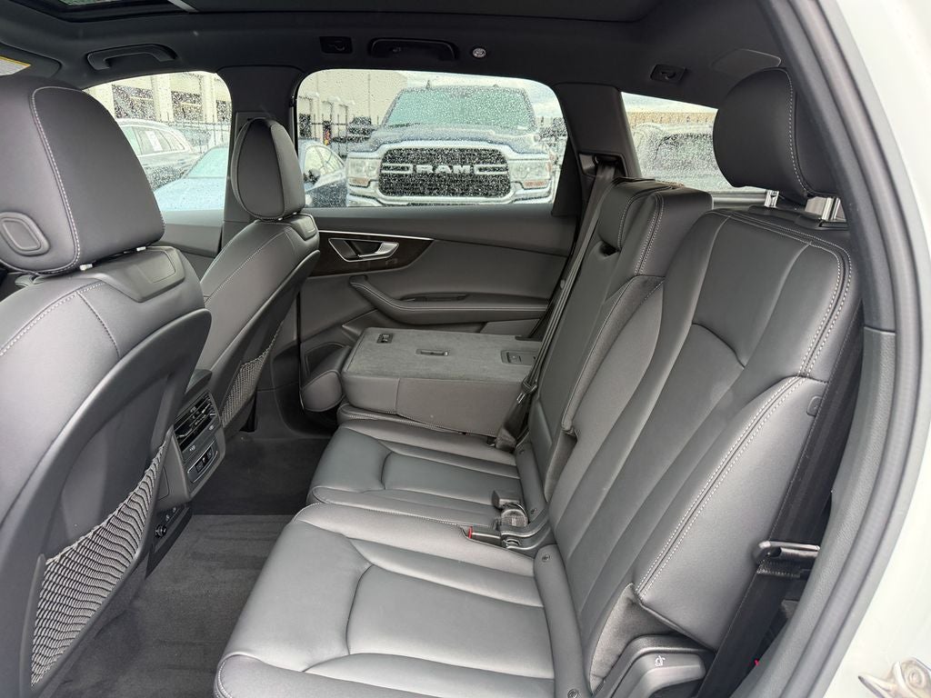 2026 Audi Q7 45 Premium Plus quattro