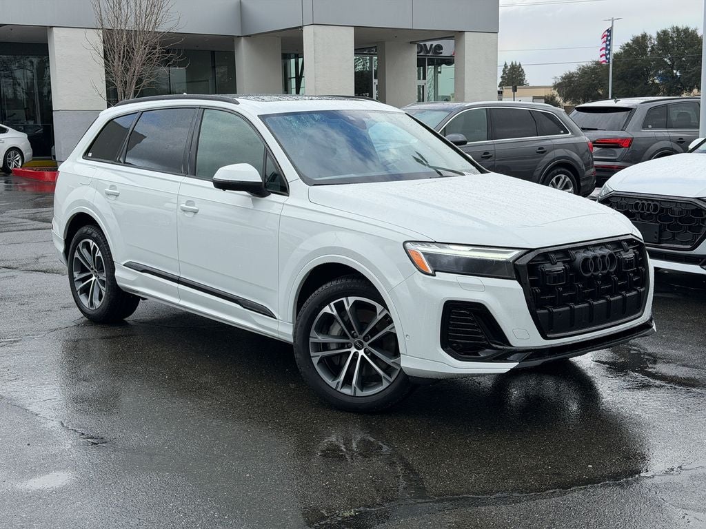 2026 Audi Q7 45 Premium Plus quattro