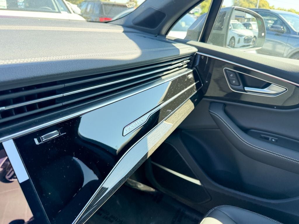 2026 Audi Q7 45 Premium Plus quattro
