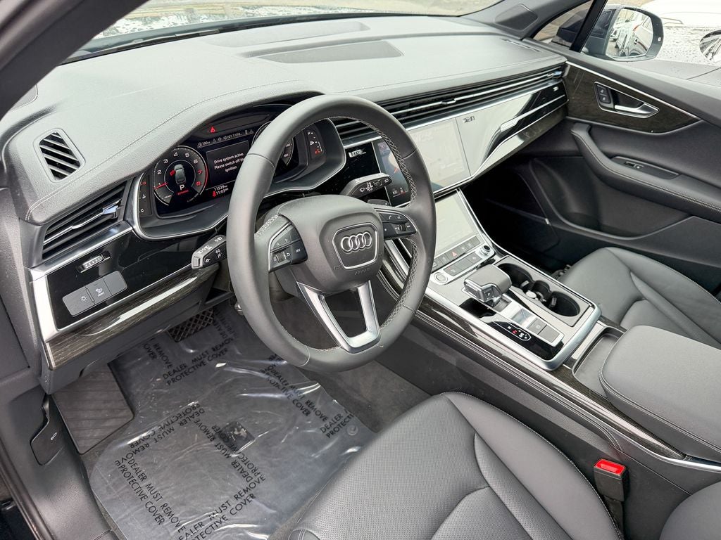 2025 Audi Q7 45 Premium Plus quattro