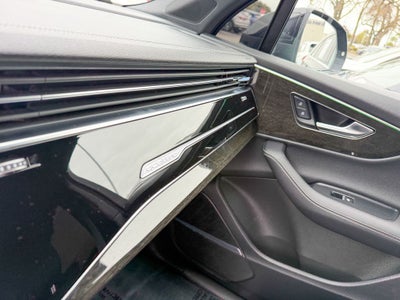 2025 Audi Q7 45 Premium Plus quattro