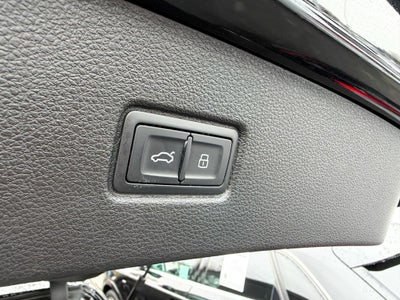 2025 Audi Q7 45 Premium Plus quattro