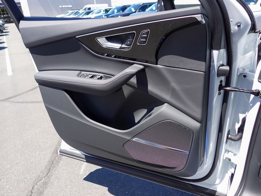 2026 Audi Q7 45 Premium Plus quattro