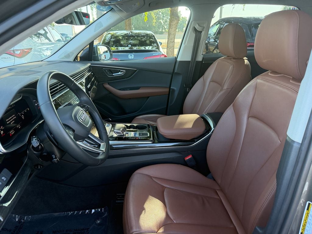 2022 Audi Q7 45 Premium Plus quattro