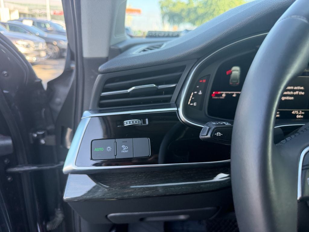 2022 Audi Q7 45 Premium Plus quattro