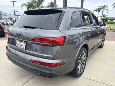 2022 Audi Q7 45 Premium Plus quattro
