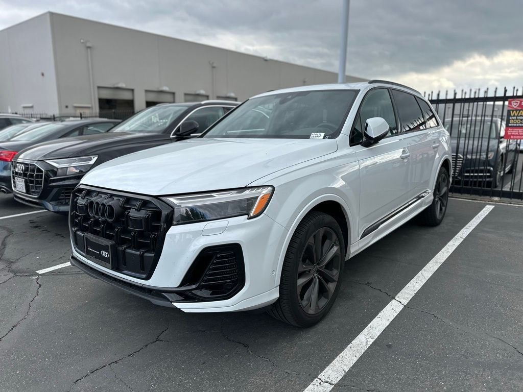 2025 Audi Q7 55 Premium Plus quattro