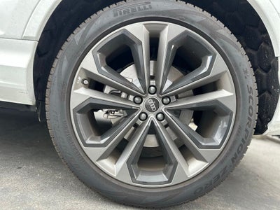2025 Audi Q7 55 Premium Plus quattro