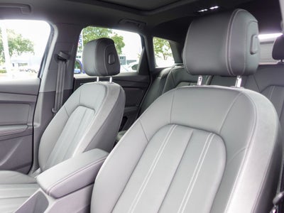2024 Audi Q4 e-tron Prestige quattro