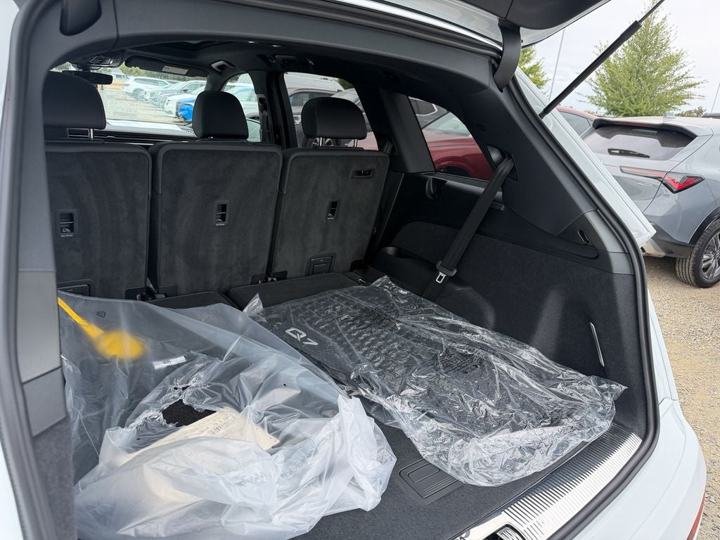 2026 Audi Q7 55 Premium S Line quattro