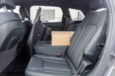 2025 Audi Q7 55 Prestige quattro