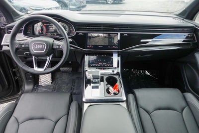 2025 Audi Q7 55 Prestige quattro
