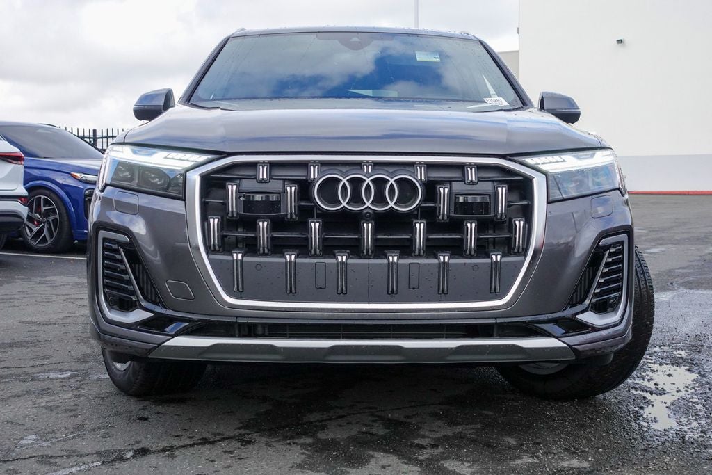 2025 Audi Q7 55 Prestige quattro