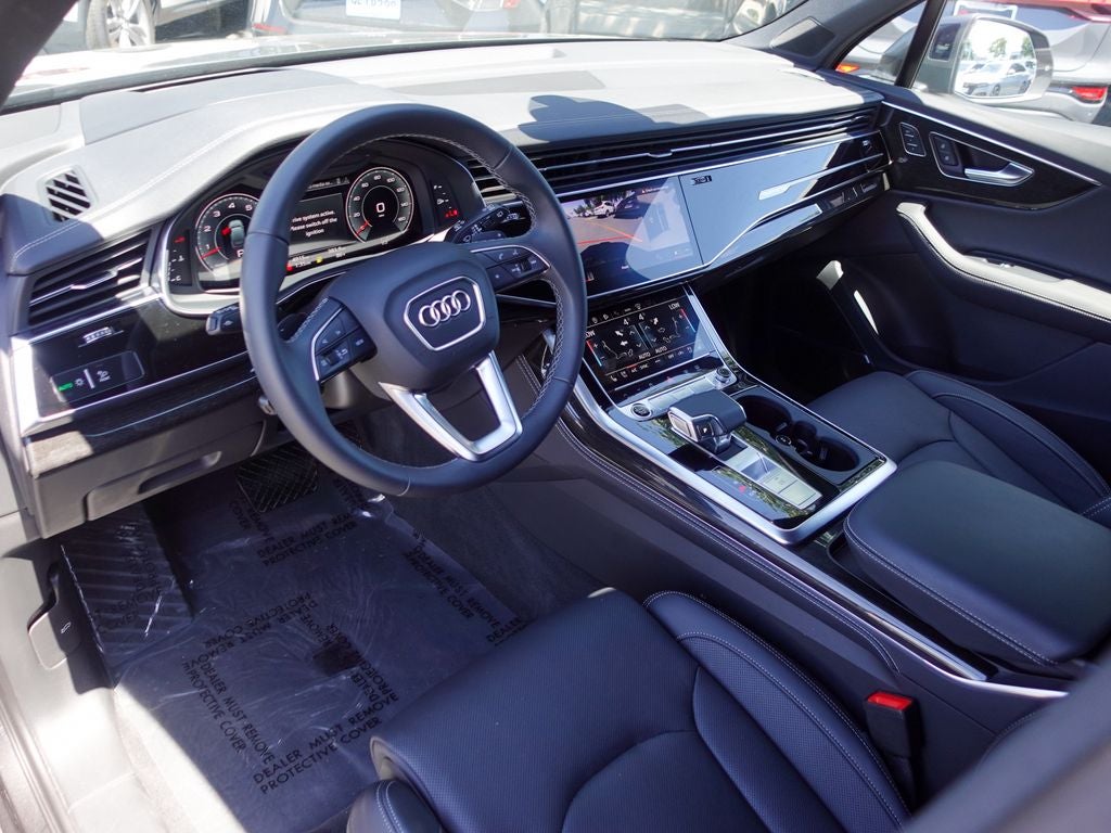 2025 Audi Q7 55 Prestige quattro