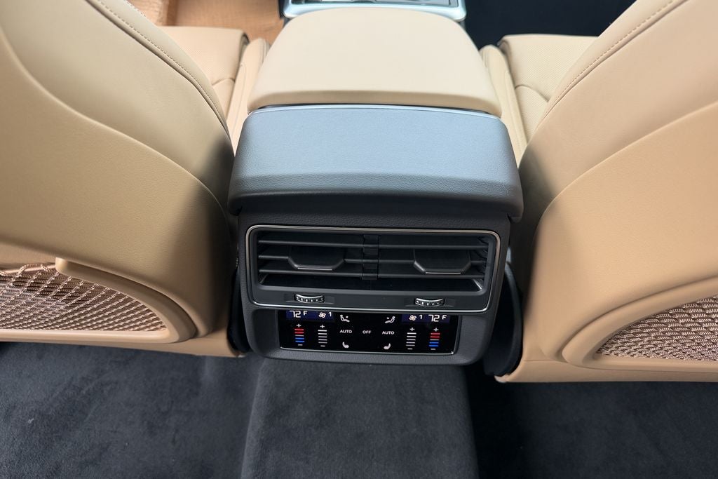 2026 Audi Q7 55 Prestige quattro