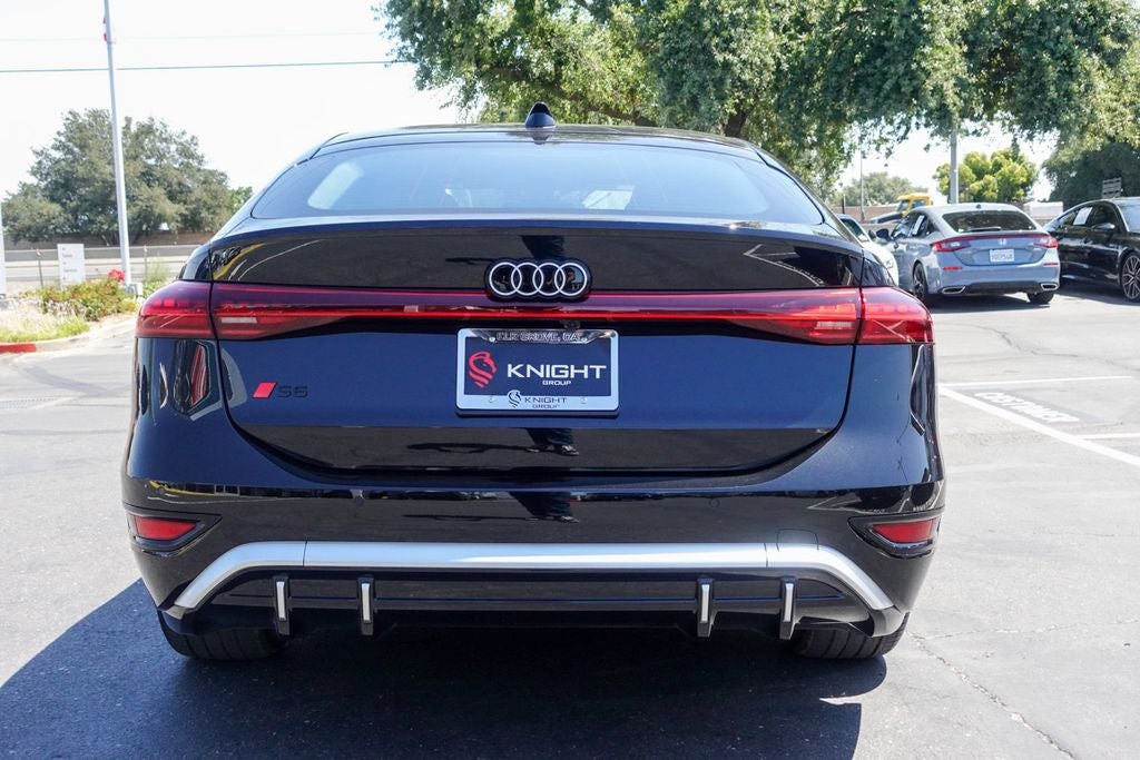 2025 Audi S6 Sportback e-tron Premium Plus quattro