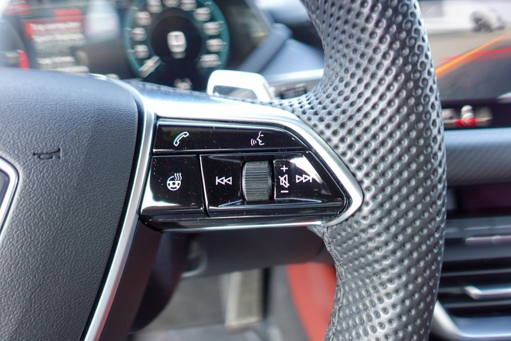 2024 Audi RS e-tron GT Base quattro