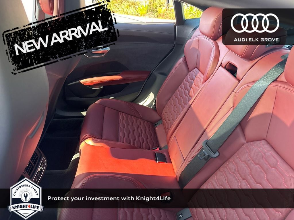 2024 Audi e-tron GT Premium Plus quattro