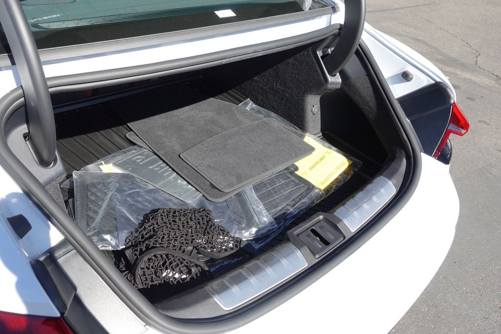 2024 Audi e-tron GT Premium Plus quattro