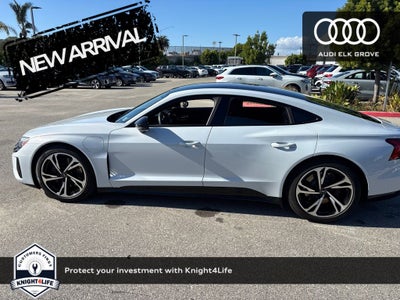 2024 Audi e-tron GT Premium Plus quattro