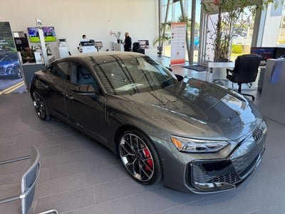 2026 Audi RS e-tron GT performance Base quattro