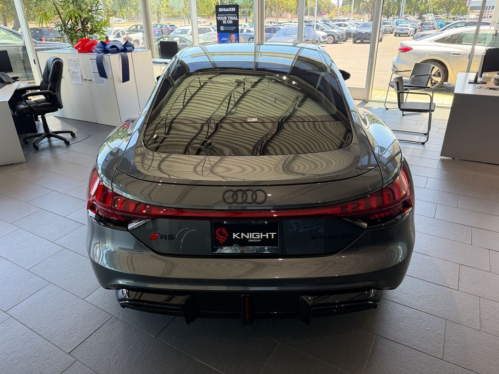 2026 Audi RS e-tron GT performance Base quattro