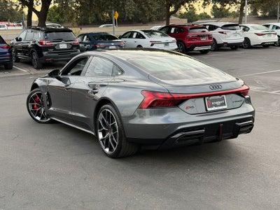2026 Audi RS e-tron GT performance Base quattro