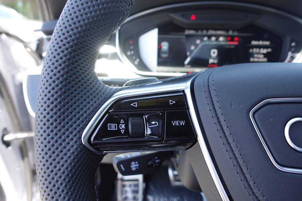 2025 Audi S8 4.0T quattro