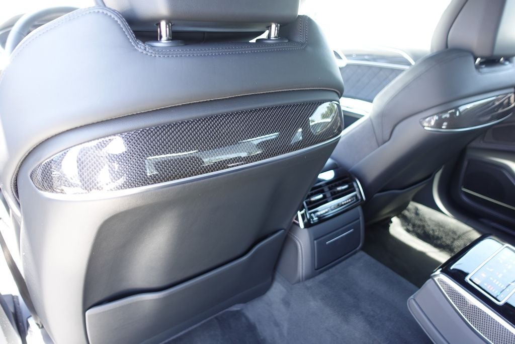 2025 Audi S8 4.0T quattro