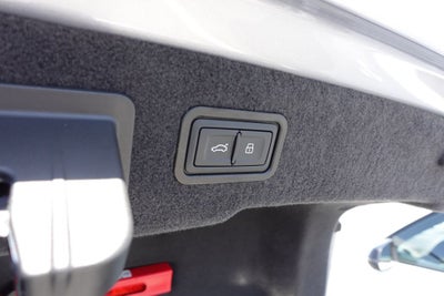 2025 Audi S8 4.0T quattro