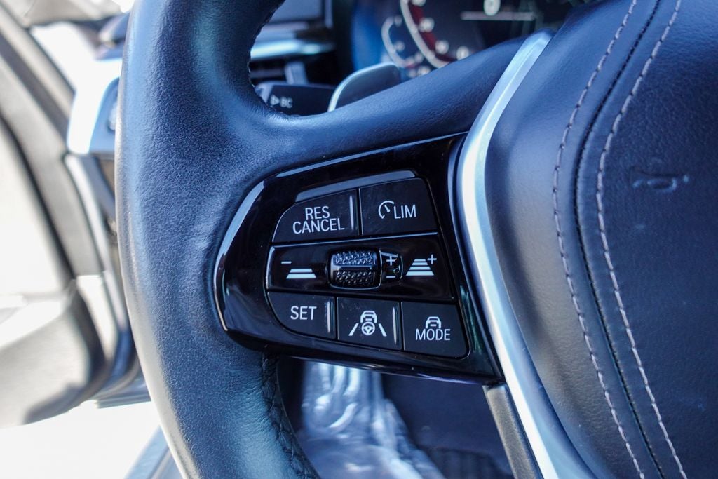 2021 BMW 5 Series 530i