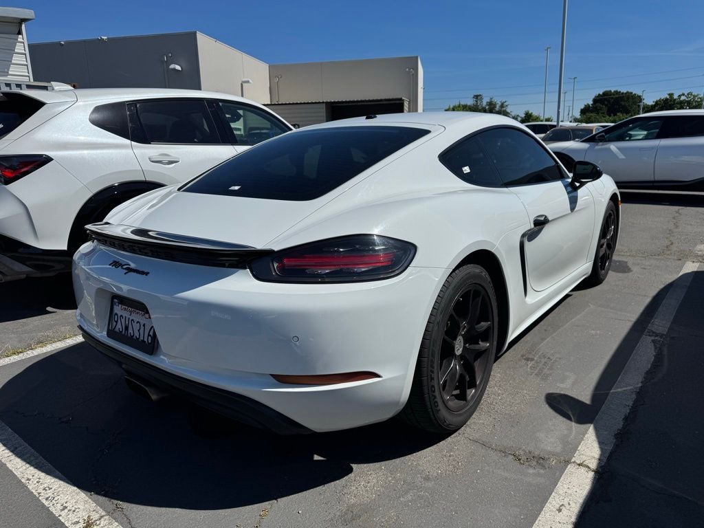 2018 Porsche 718 Cayman Base