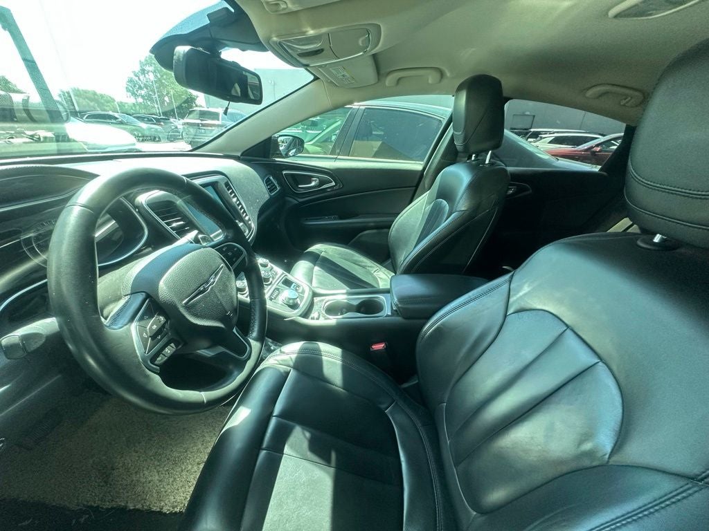 2015 Chrysler 200 C