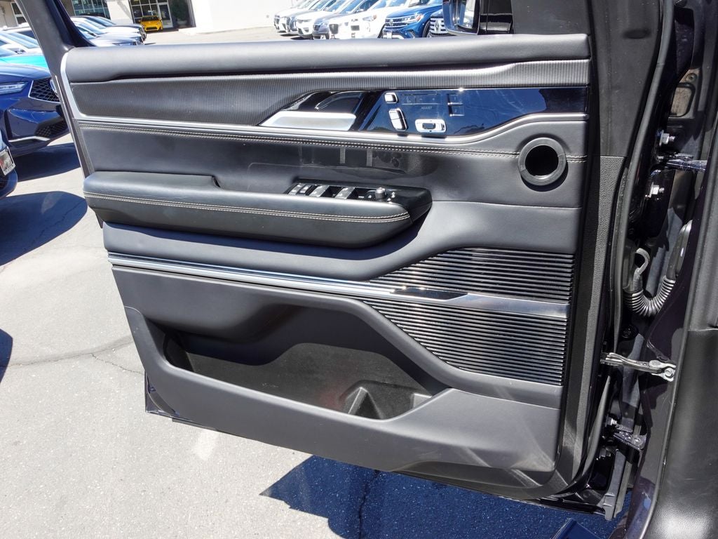 2024 Jeep Grand Wagoneer L Series II