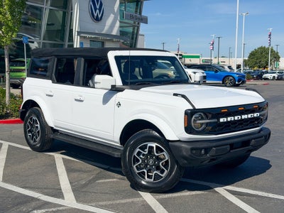 2022 Ford Bronco Outer Banks