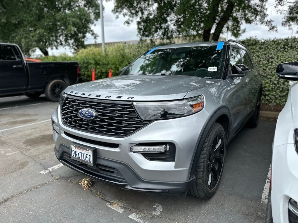 2024 Ford Explorer ST-Line