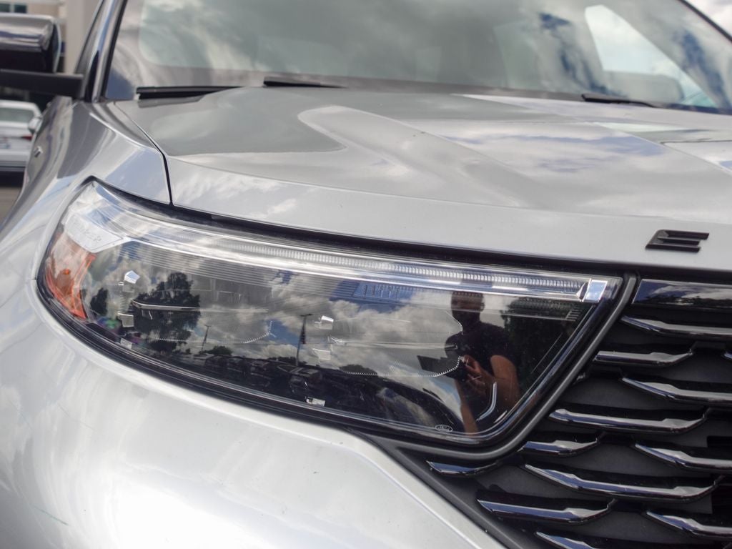 2024 Ford Explorer ST-Line