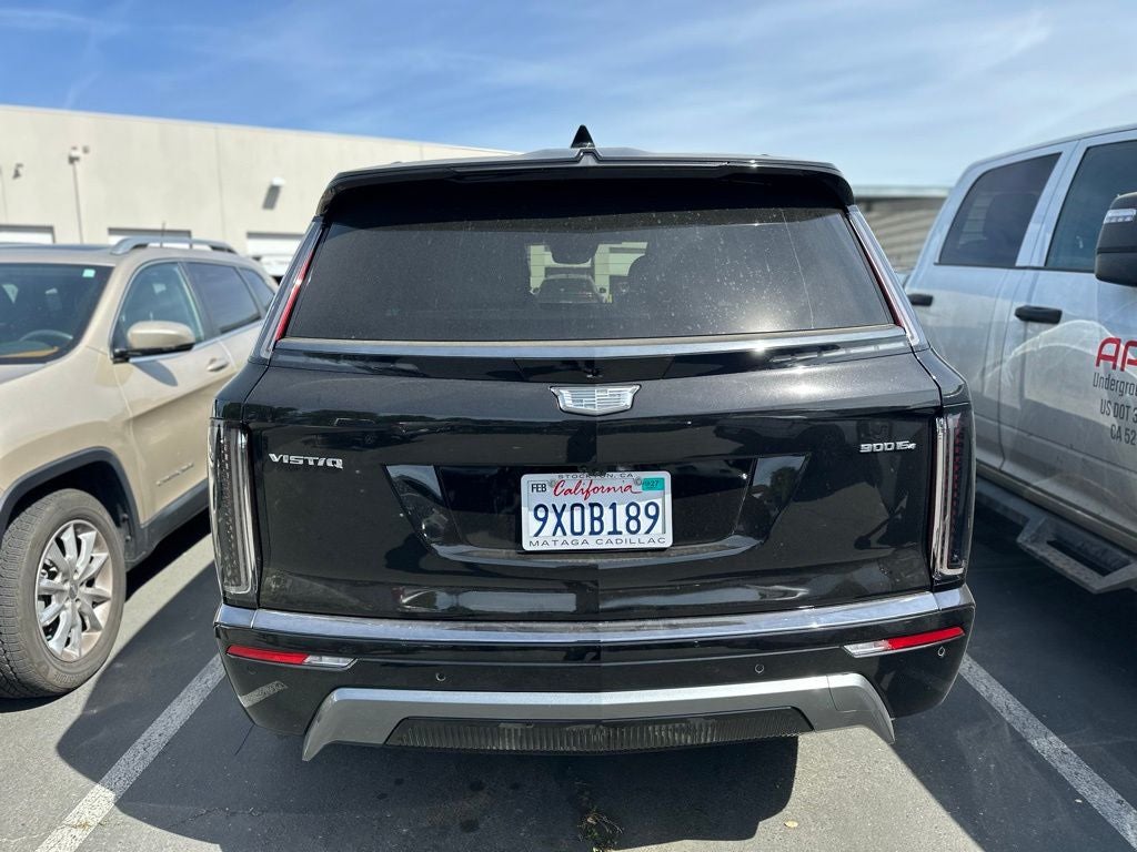 2026 Cadillac VISTIQ Sport