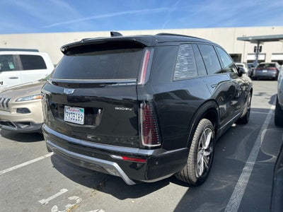 2026 Cadillac VISTIQ Sport