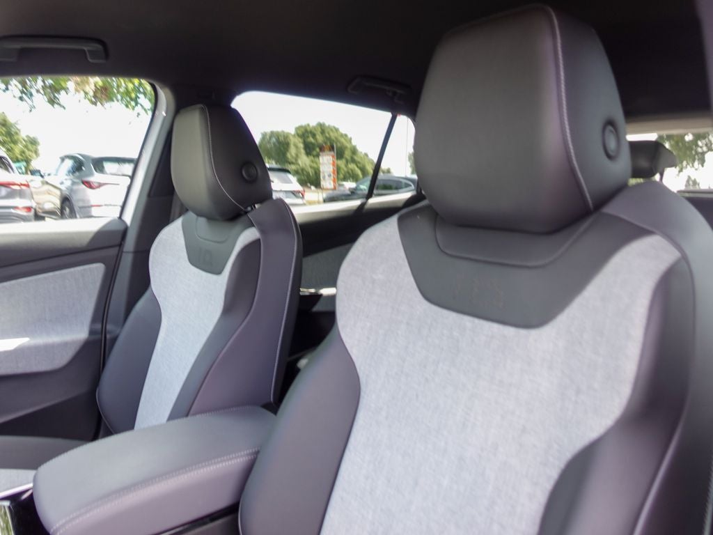 2024 Volkswagen ID.4 Standard