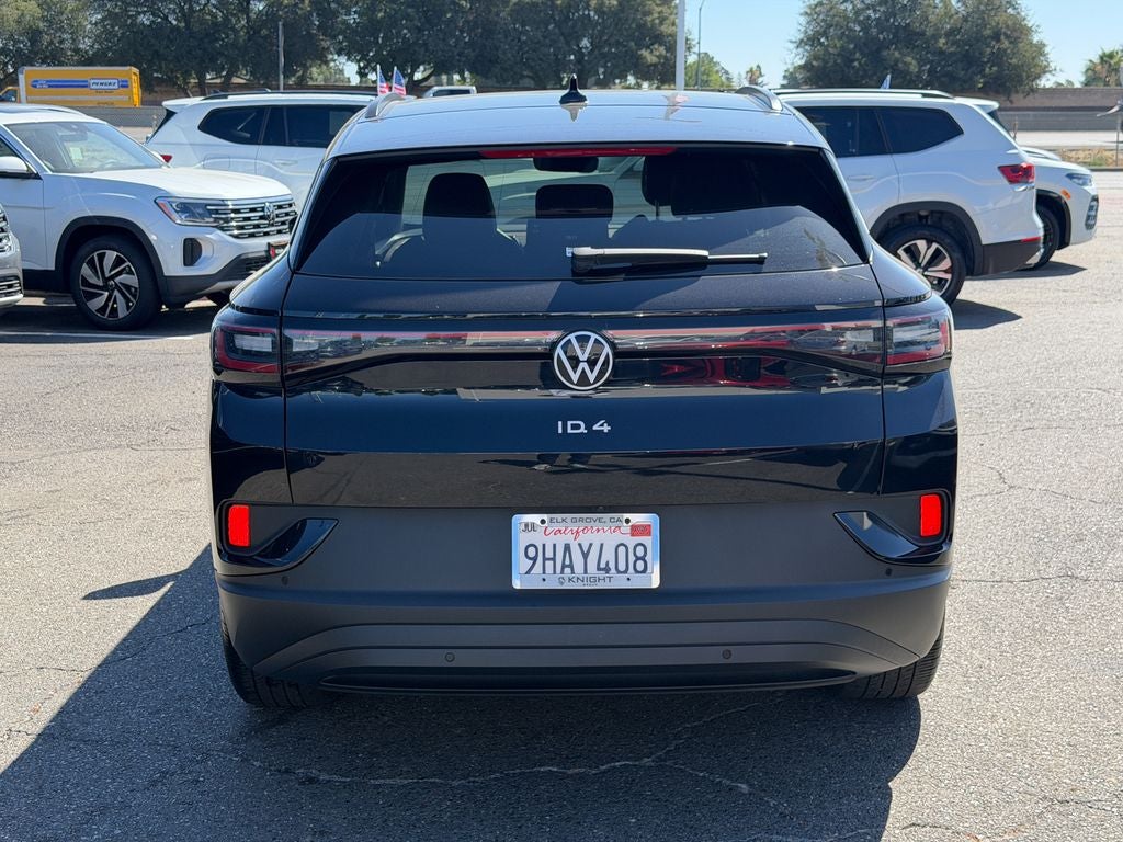 2023 Volkswagen ID.4 Pro