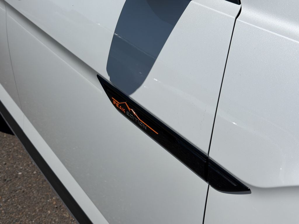2026 Volkswagen Atlas 2.0T Peak Edition
