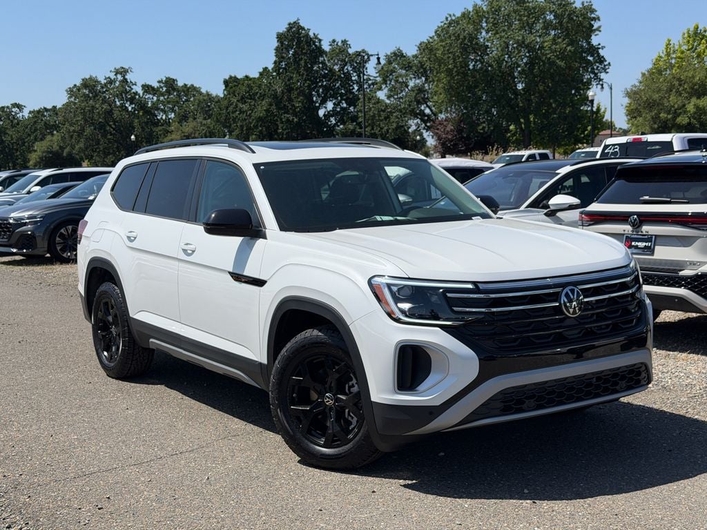 2026 Volkswagen Atlas 2.0T Peak Edition