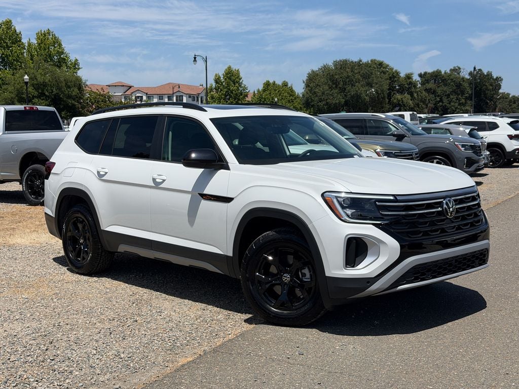 2026 Volkswagen Atlas 2.0T Peak Edition