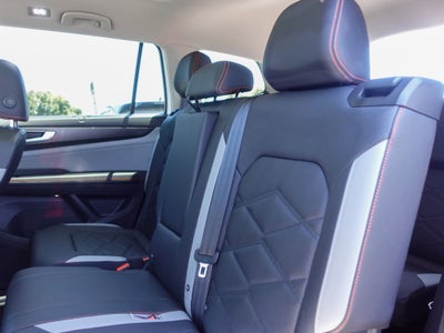 2026 Volkswagen Atlas 2.0T Peak Edition