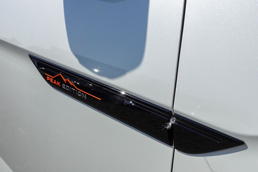 2026 Volkswagen Atlas 2.0T Peak Edition