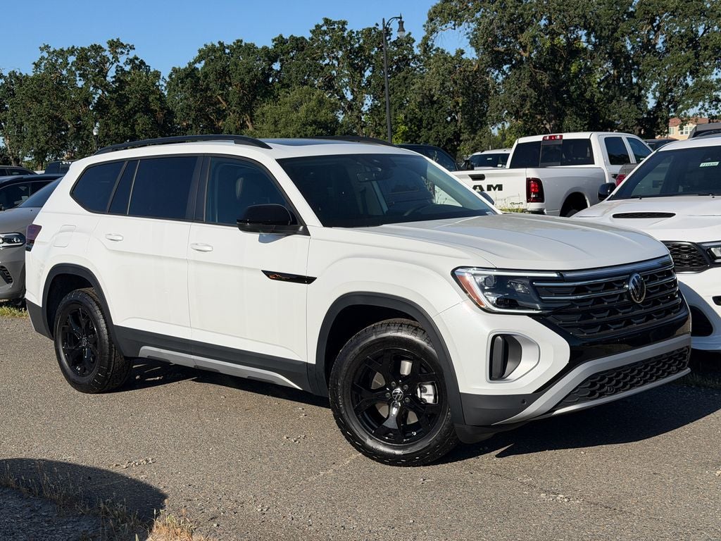 2026 Volkswagen Atlas 2.0T Peak Edition