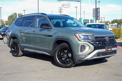 2026 Volkswagen Atlas 2.0T Peak Edition